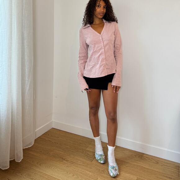 Vintage euro Pink Embroidered Floral Button-Up with Flare Cuffs (S) - Picture 4 of 9